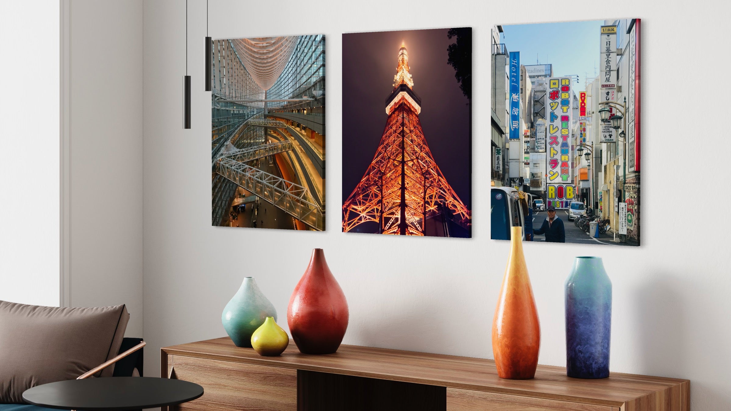 Tokyo, Japan Canvas Prints